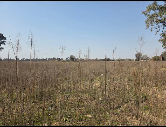 1,995M² VACANT LAND FOR SALE IN VAALPARK